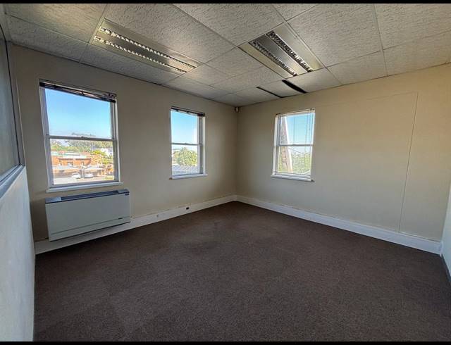 395M² OFFICE TO LET IN TYGER VALLEY